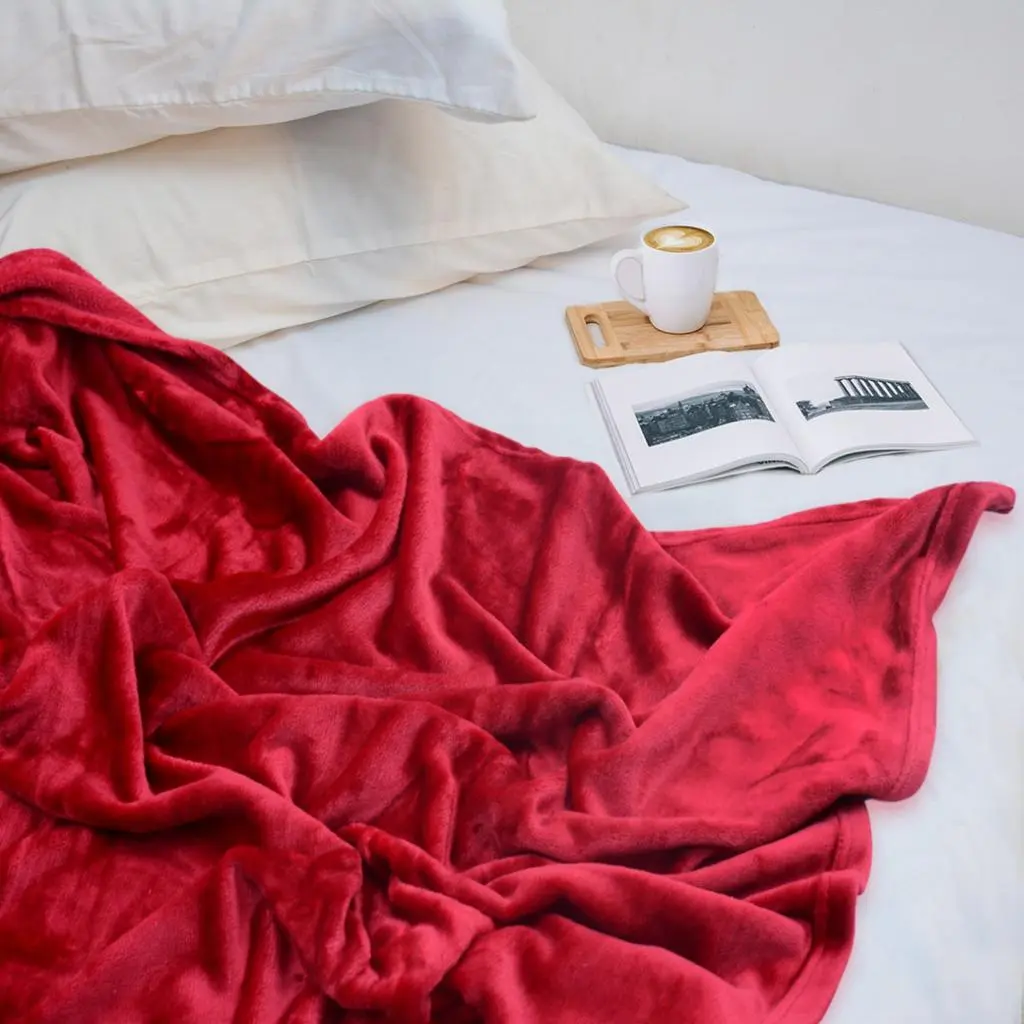 FLEECE BLANKET RED