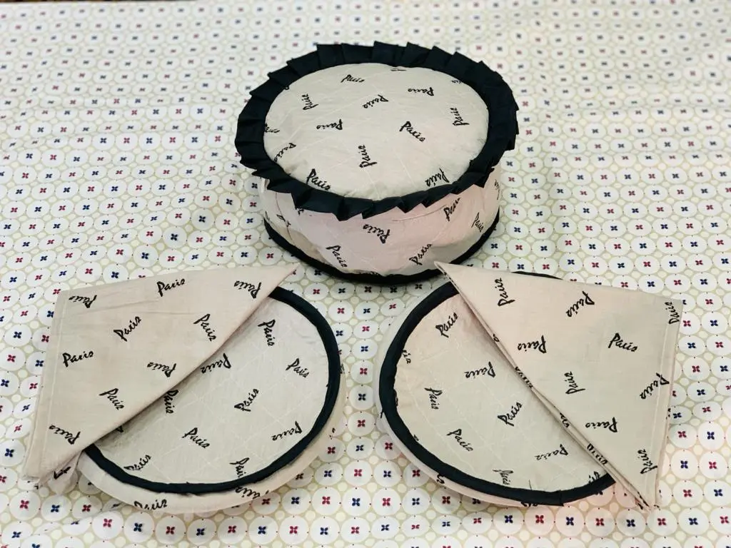 quilted hot pot set